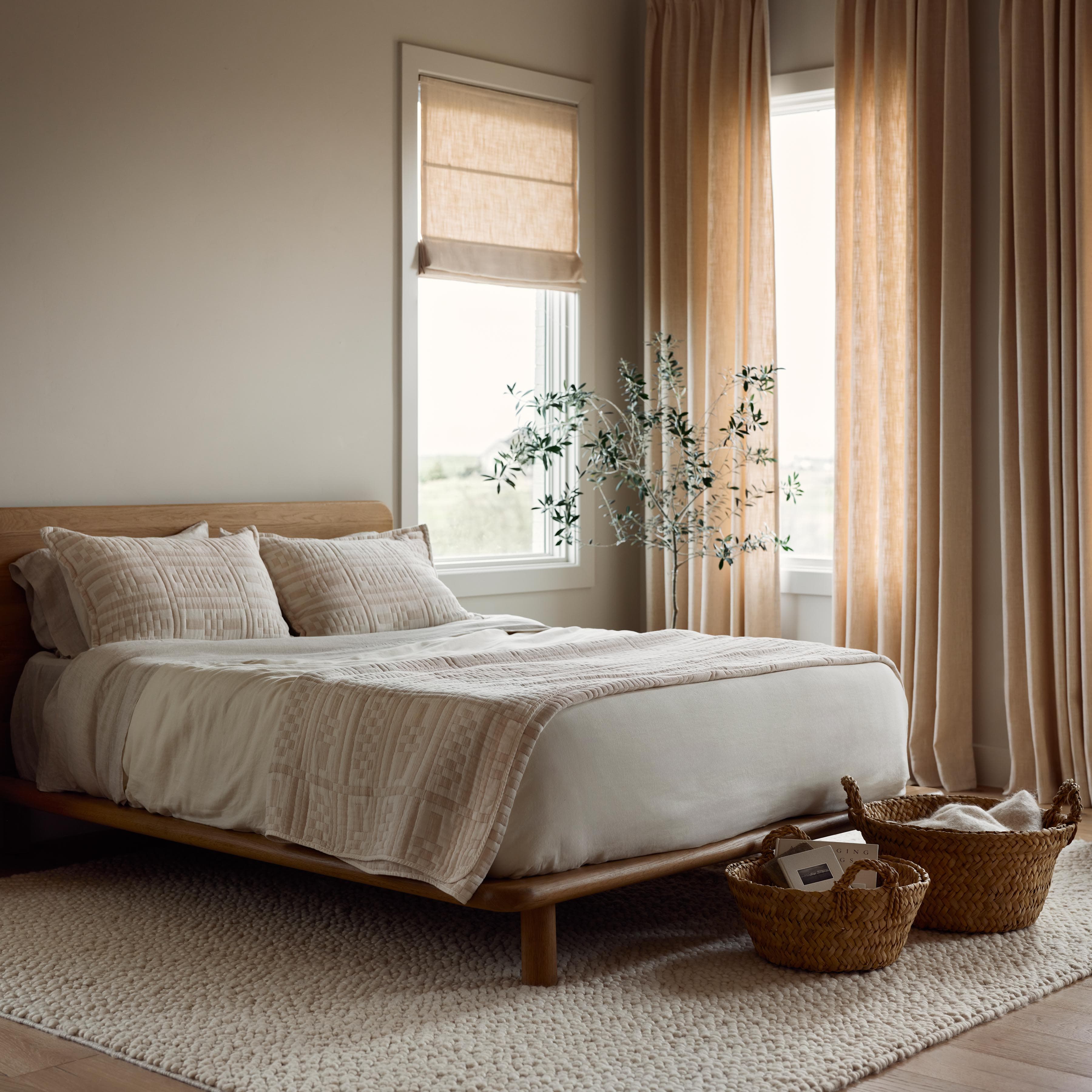 Alegria Organic Cotton Quilted Bed Blanket - Image 2